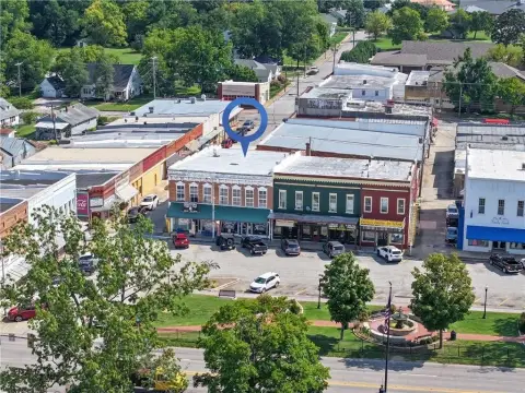 Three-Suite Retail Space