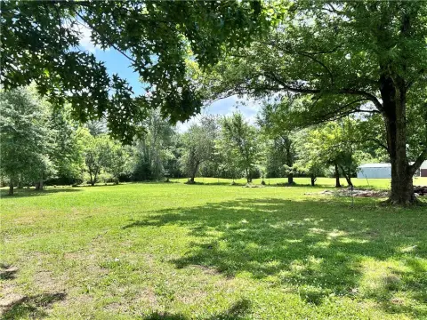 Level Commercial Land Near Shopping