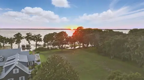 Lakefront Lot Ready to Build