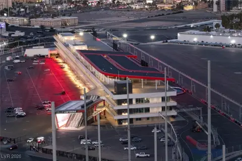 Las Vegas High-Rise Penthouse