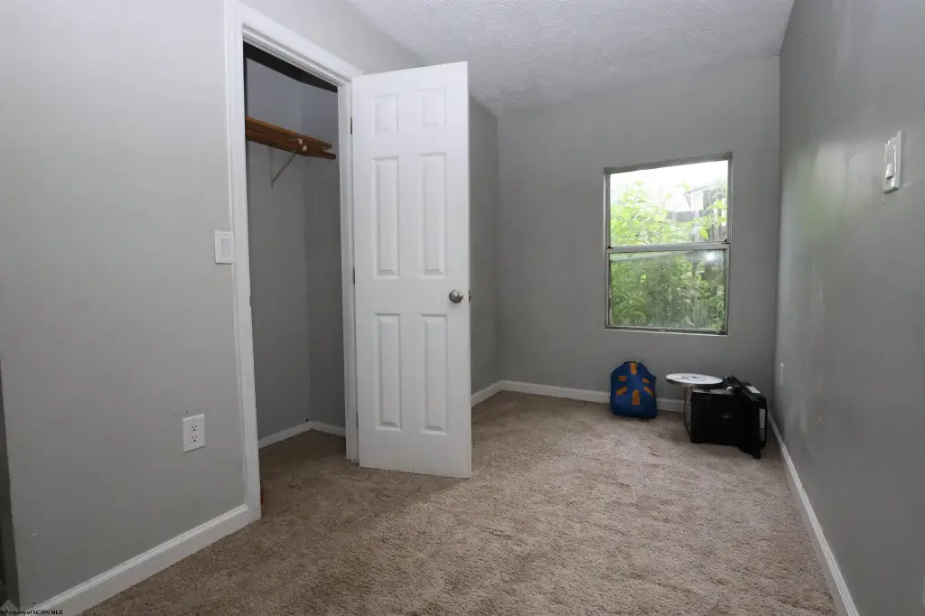 Picture 19