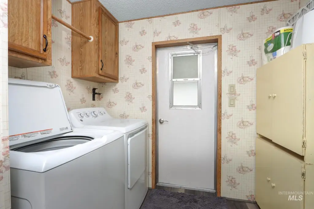 Picture 36