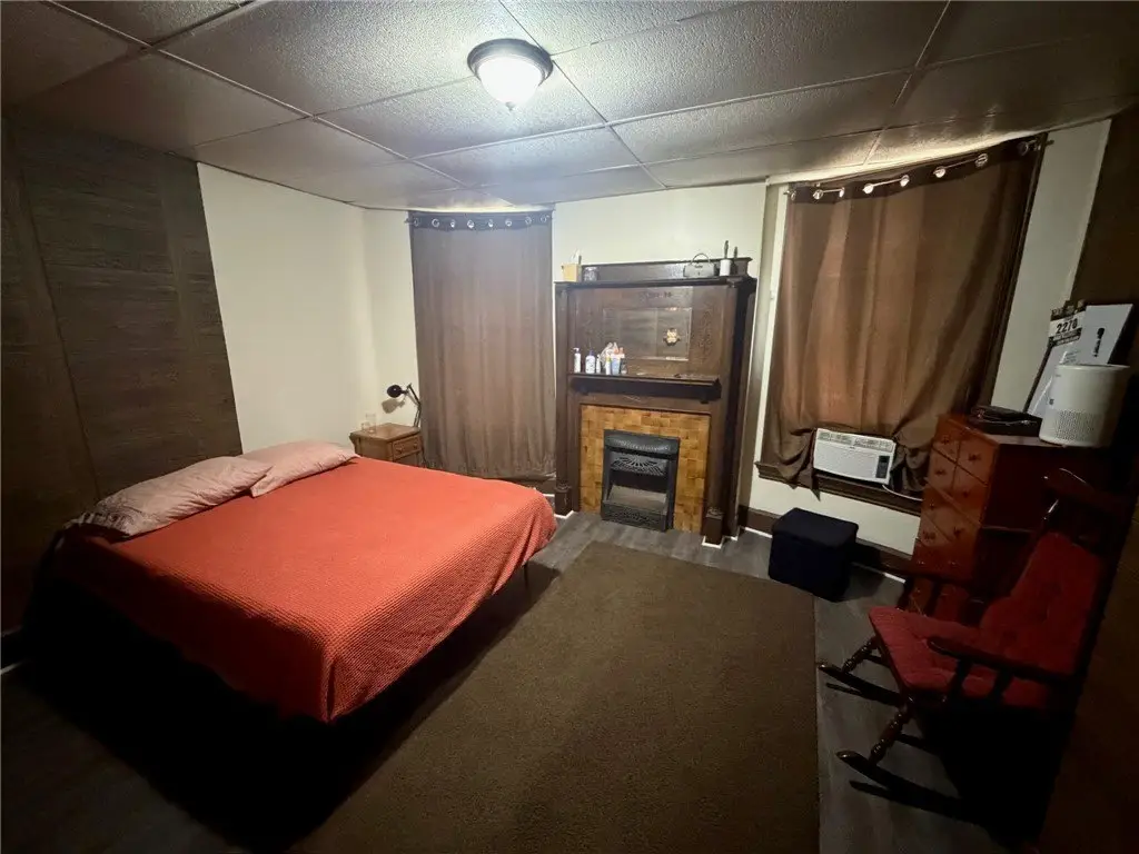 Picture 7
