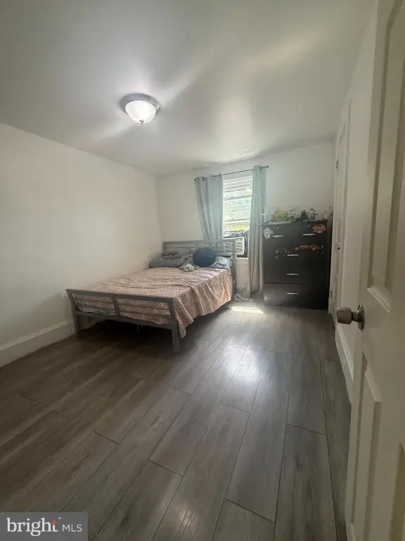 Picture 18
