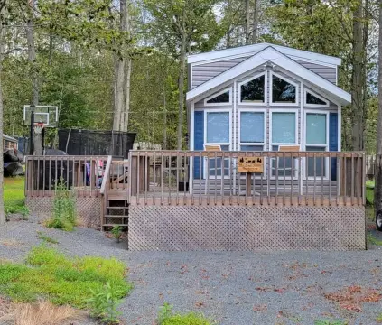 Lake View Vacation Property