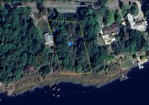 Lakeside Living Vacant Land