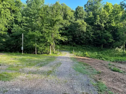 Unrestricted Land Near Norris Lake
