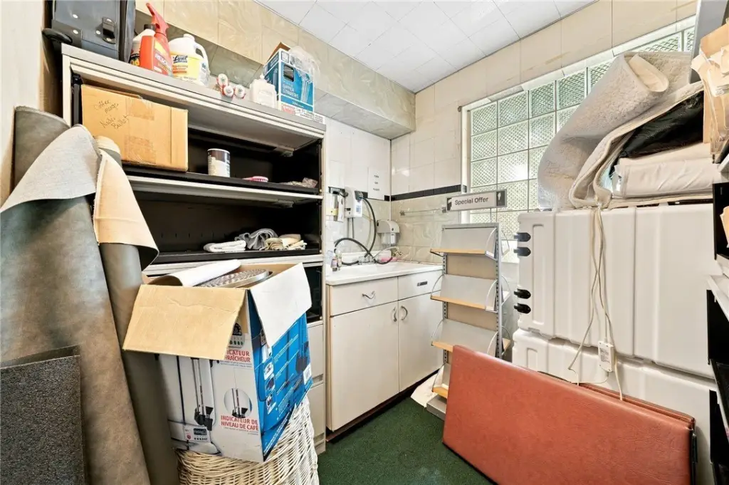 Picture 30