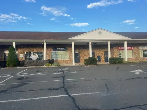 Office Condo in Busy Plaza