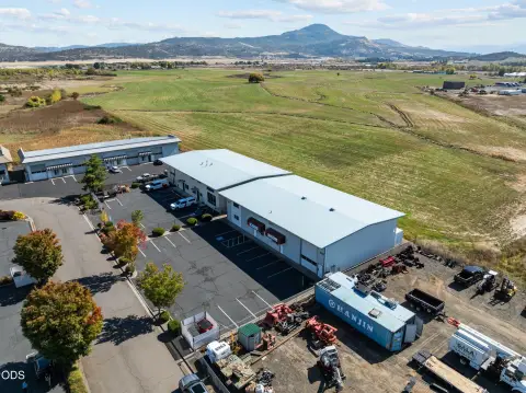 Industrial Flex Space with Mezzanine