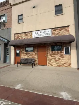 Manning, IA Four-Unit Multifamily Property