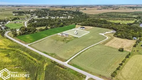 Scenic Acreage Lots in Pella