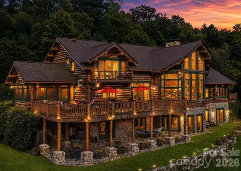 Mountain Bed & Breakfast Estate