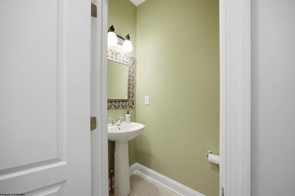 Picture 19