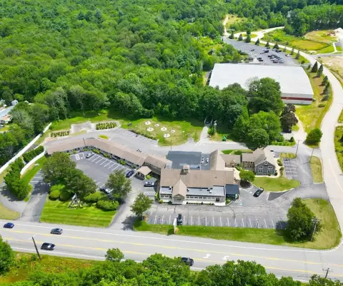 Mixed-Use Hotel and Retail Mall