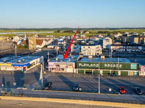 Oceanfront Storefront Property