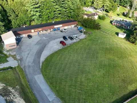 Commercial Property in Downtown Wise