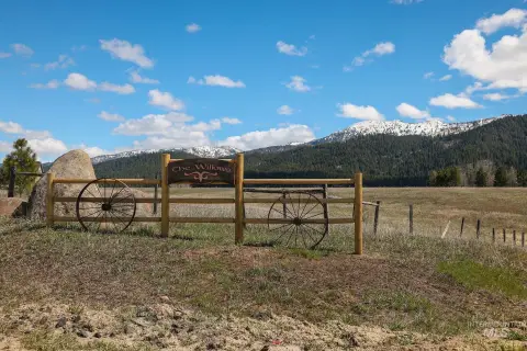 Land with Mountain Views