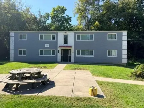 12-Unit Apartment Community