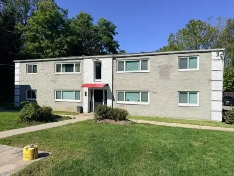 12-Unit Apartment Building