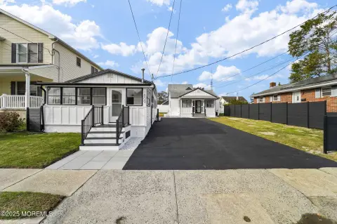 Belmar Dual-Residence Property