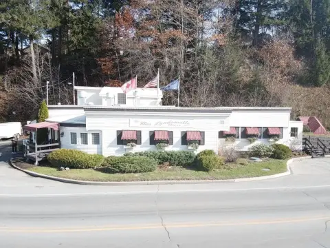 Iconic Diner Opportunity in Lyndon