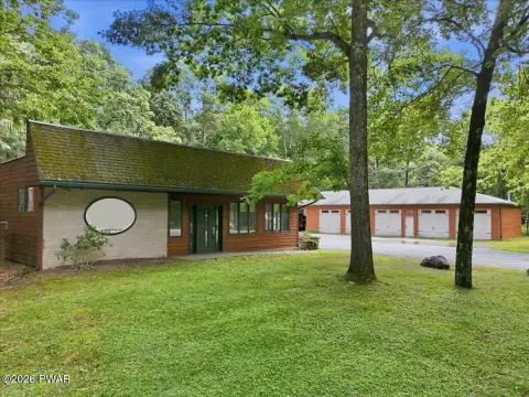 Flex Space with Garage Bays
