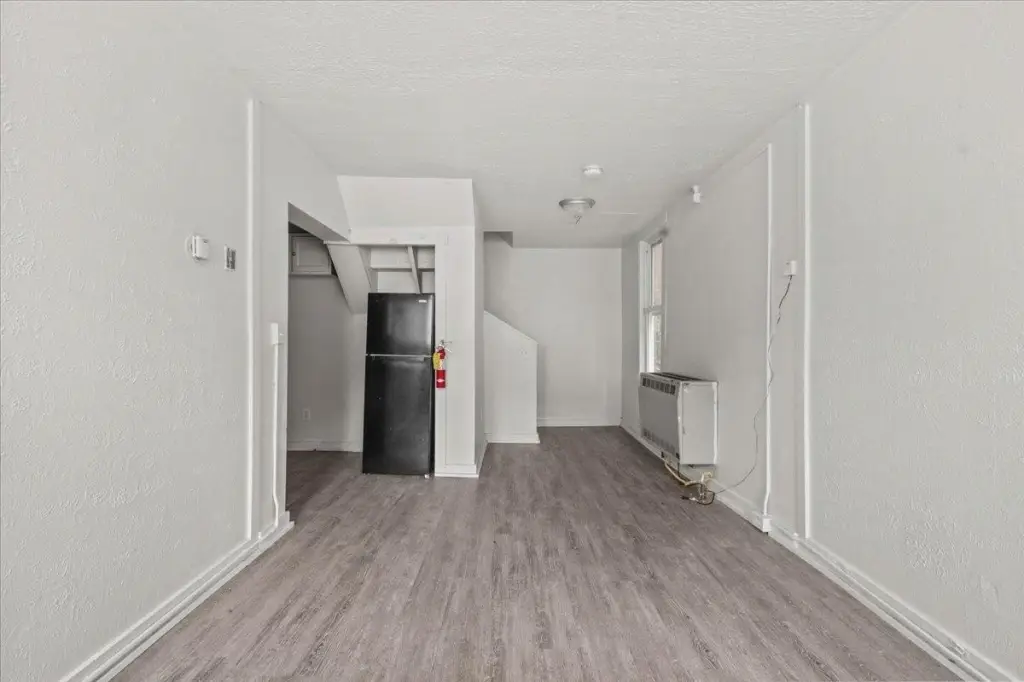 Picture 12
