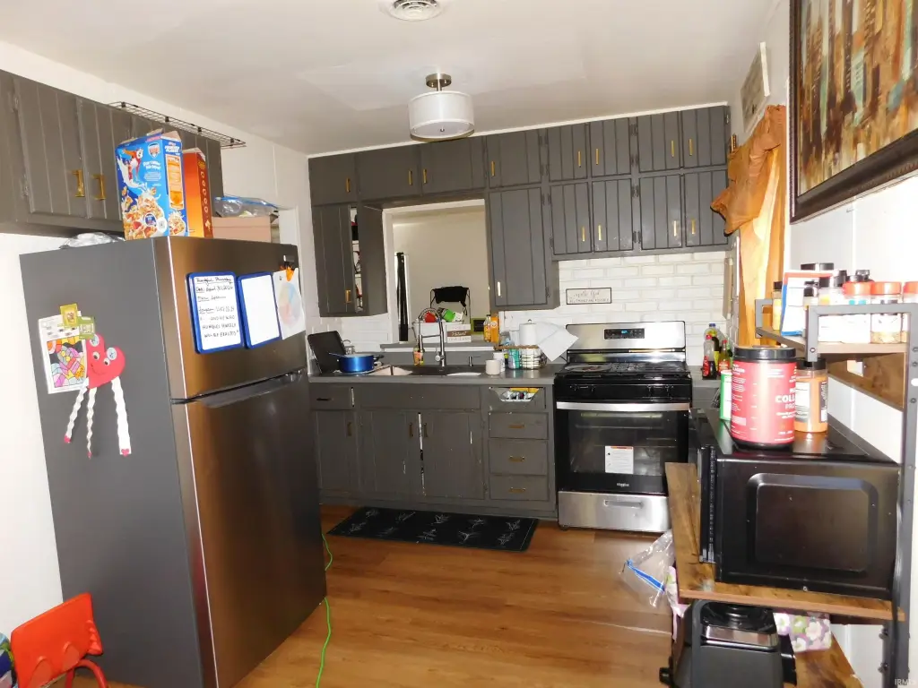Picture 5