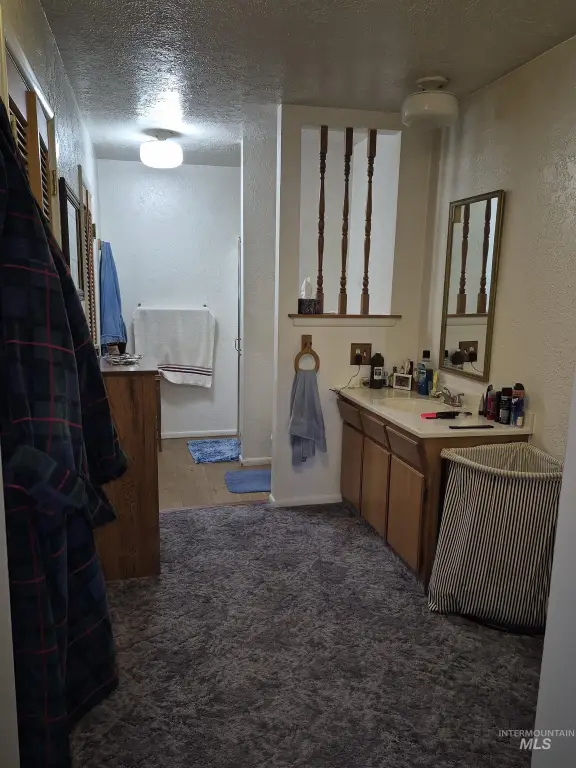 Picture 11