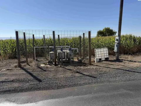 Versatile Acreage in Prosser, WA