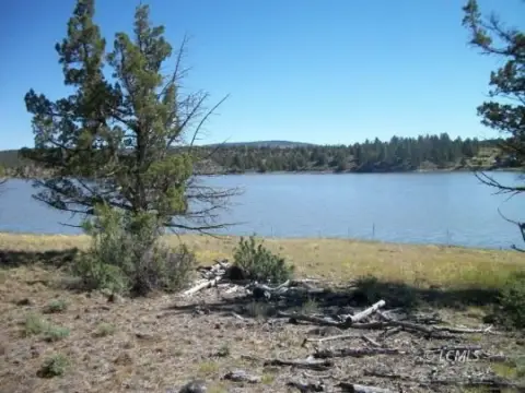 Lakefront Land in Lakeview, Oregon