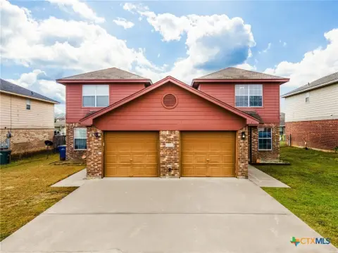 Spacious Duplex Near Fort Hood