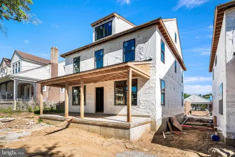 New Homes in Walkable Location