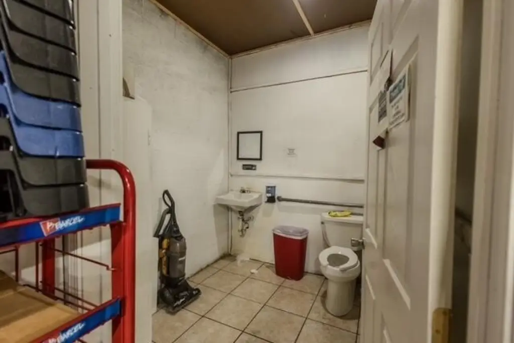 Picture 19