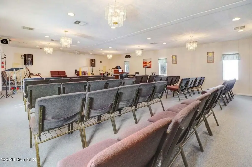 Picture 16