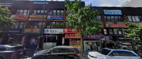 Flushing Commercial Space for Lease