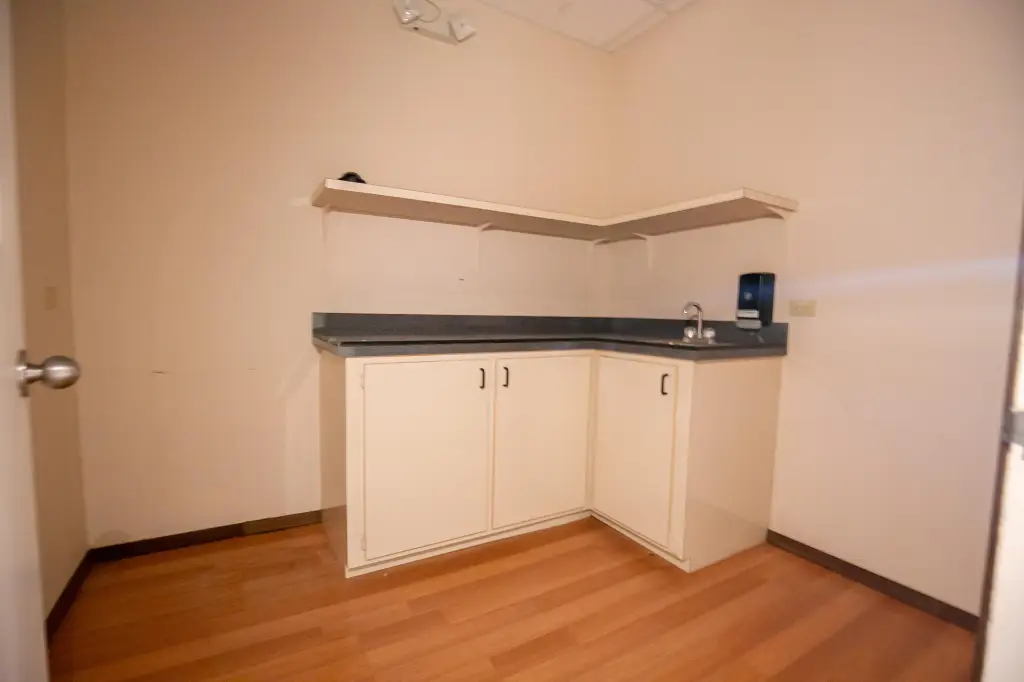 Picture 9