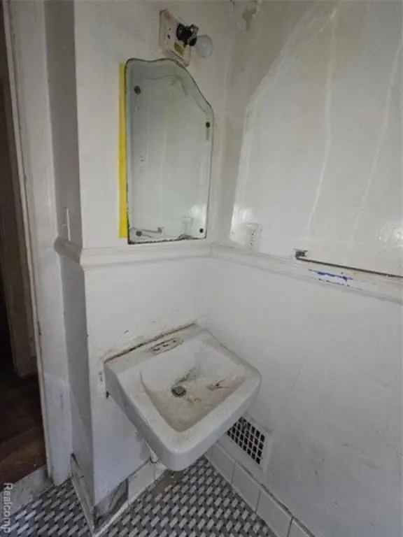 Picture 23