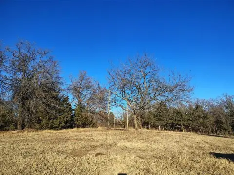 Residential Land Near I-35