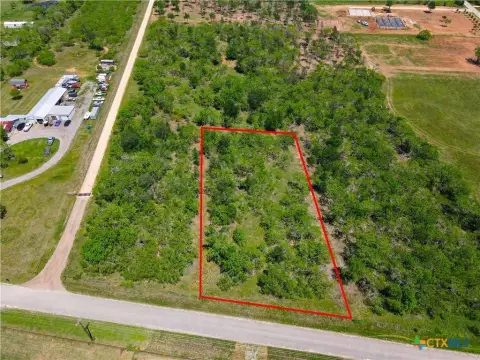 Lockhart, TX Acreage Homesite