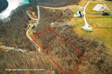 Land Near Dale Hollow Lake