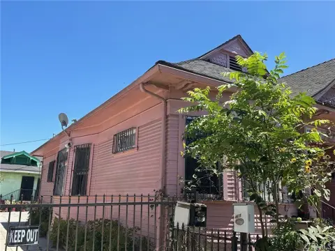 Los Angeles Duplex Investment Opportunity
