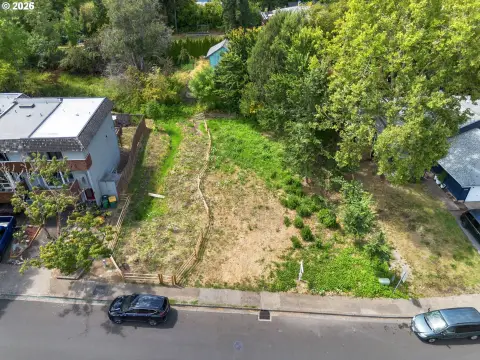 Residential Land in Beaverton, Oregon