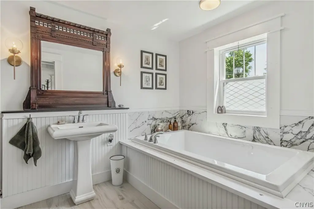 Picture 28