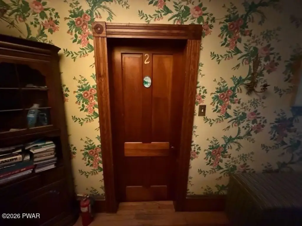 Picture 36