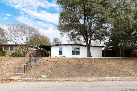 Renovated Duplex Terrell Heights