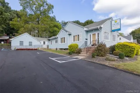Renovated Office Building on Route 304