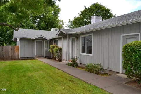 Single-Story Duplex Investment