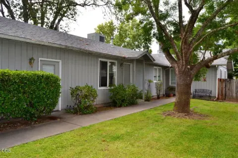 Single-Story Duplex Income Property